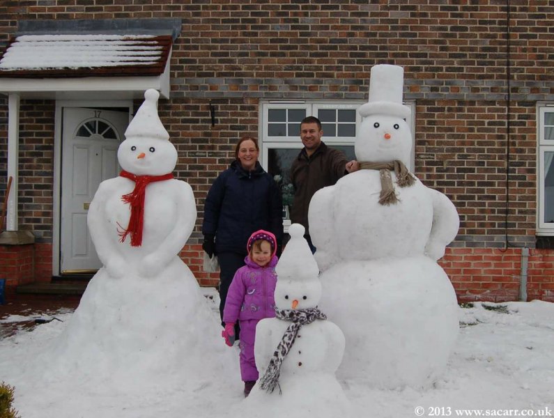 2013-01-19_snowmen.jpg