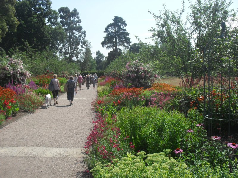 Cholmondeley Castle (16).JPG