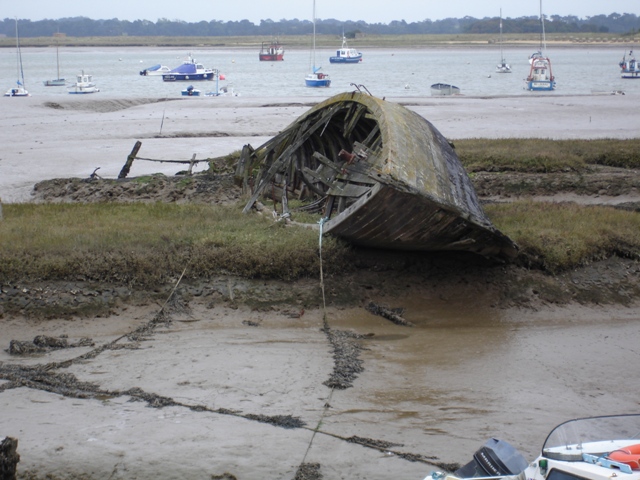 Felixstowe Ferry 001 - Copy.JPG