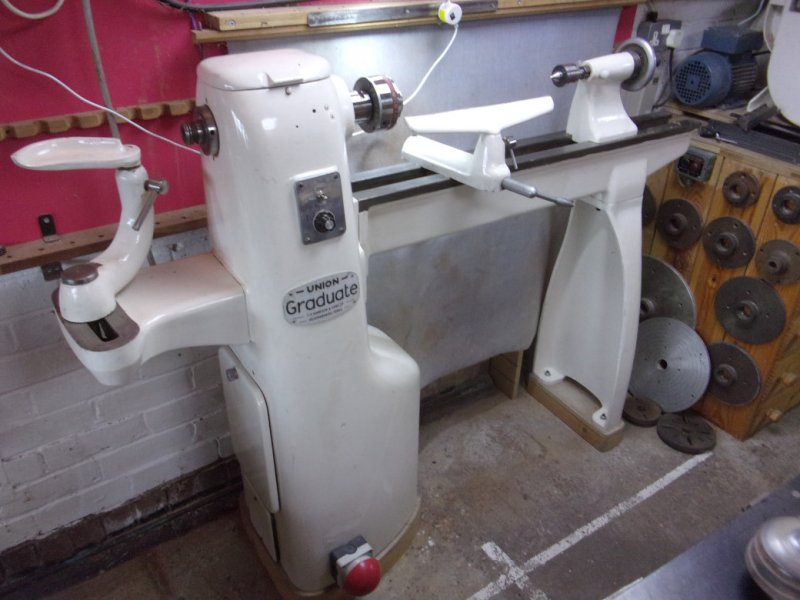 Graduate lathe_0007 - Copy.JPG