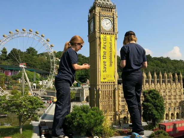 Greenpeace-lego-protest.jpg