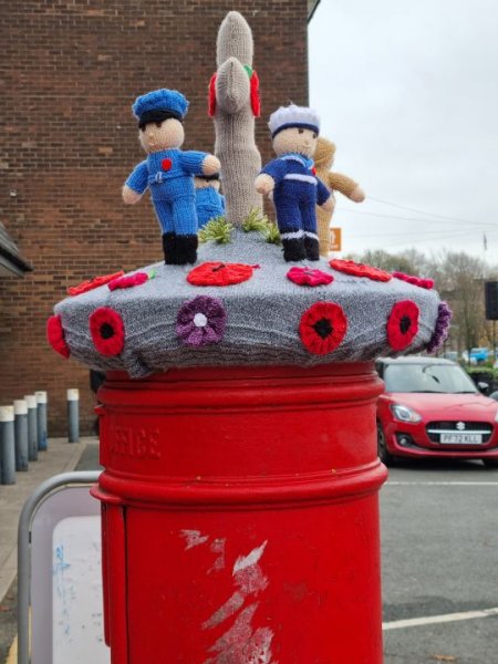 Post box topper 2.jpg