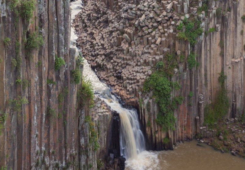 Rock Santa Maria Prisms Mexico.jpg