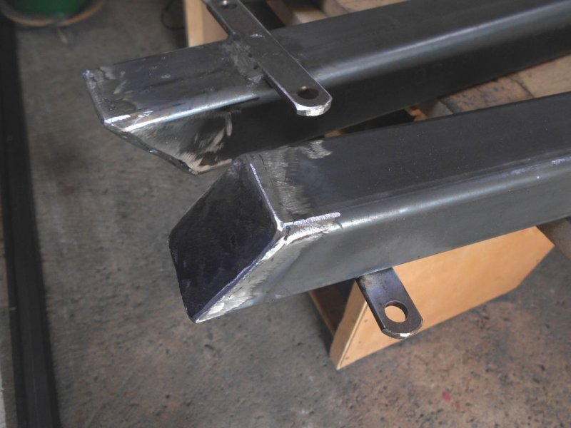 Steelwork._0005.JPG