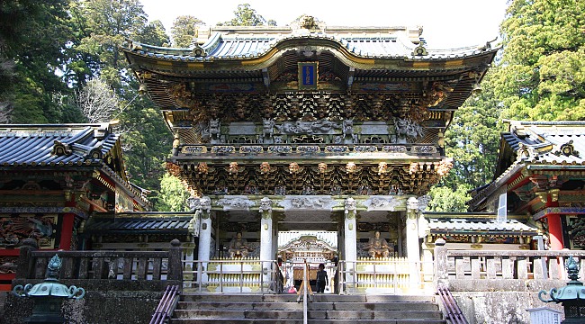 Toshogu Shrine.jpg