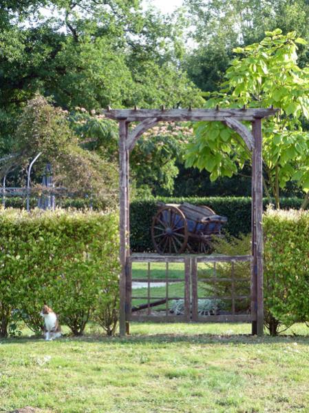 Arch between gardens