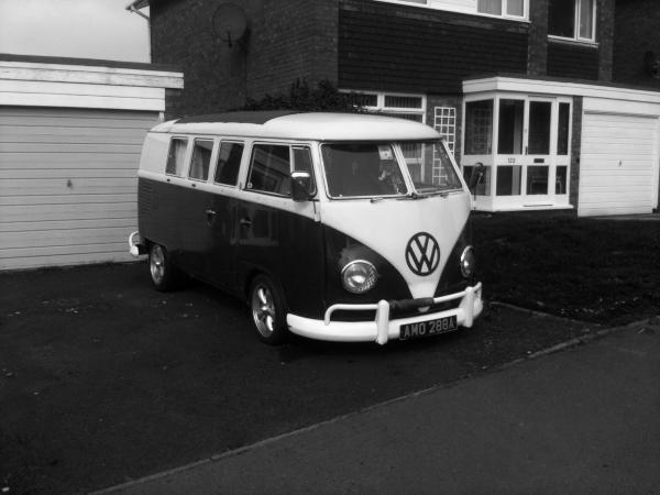 IMG 0571 1963 vw splitty named Dotty  USA Import Rot Free From a Salt free Road Climate ooooooh...